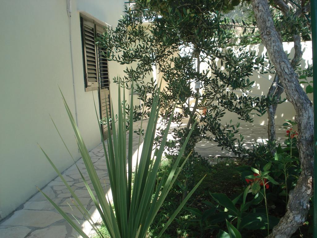 Apartments Smiljana Omiš Exterior foto